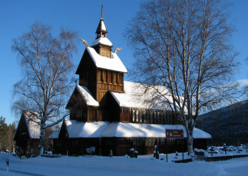 Uvdal kirke